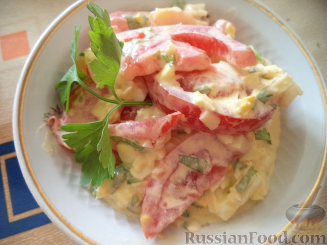 Салаты с помидорами и сливочным сыром, 30 пошаговых рецептов с фото на сайте «Еда»