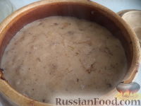 Фото приготовления рецепта: Печень, тушенная в сметанном соусе - шаг №14