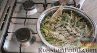 Фото приготовления рецепта: Стручковая фасоль с сыром - шаг №13