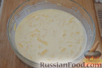 Фото приготовления рецепта: Картофельная запеканка с грибами и сыром - шаг №4