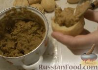 Фото приготовления рецепта: Заварные пирожные "Лебеди" со сгущенкой - шаг №18