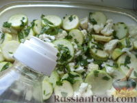 Фото приготовления рецепта: Кабачки, запеченные с цветной капустой - шаг №7