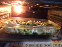 Фото приготовления рецепта: Кабачки, запеченные с цветной капустой - шаг №8