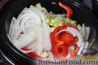 Фото приготовления рецепта: Сливочный суп  с мясными фрикадельками - шаг №7