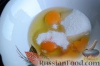 Фото приготовления рецепта: Абрикосовый клафути - шаг №4