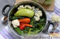 Фото приготовления рецепта: Пикули из сезонных овощей - шаг №3