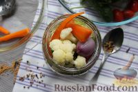 Фото приготовления рецепта: Пикули из сезонных овощей - шаг №8