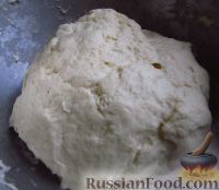 Фото приготовления рецепта: Фытыр по-египетски (слоеный пирог с заварным кремом) - шаг №1