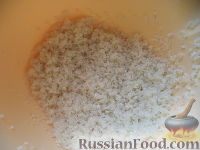 Фото приготовления рецепта: Болгарский перец, фаршированный рисом и грибами - шаг №2