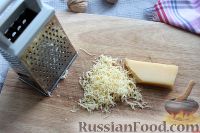 Фото приготовления рецепта: Паста с цветной капустой и белым соусом - шаг №8