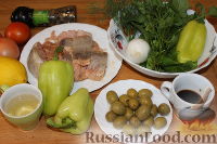 Фото приготовления рецепта: Теплый салат с болгарским перцем, лососем и рукколой - шаг №1