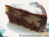 Фото к рецепту: Шоколадная шарлотка с грушами и корицей (в мультиварке)
