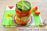 Фото приготовления рецепта: Маринованные помидоры дольками, с кабачками, перцем, морковью - шаг №10