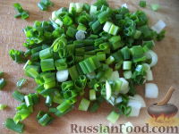 Фото приготовления рецепта: Азербайджанский суп «Овдух» (окрошка на кефире) - шаг №8