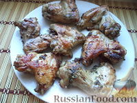 Фото к рецепту: Куриные крылышки в соевом соусе