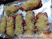 Фото приготовления рецепта: Баклажаны, запеченные с помидорами и сыром - шаг №6