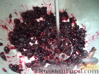 Фото приготовления рецепта: Кисель из свежих ягод - шаг №3