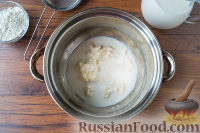 Фото приготовления рецепта: Запеченная цветная капуста с сырным соусом - шаг №6