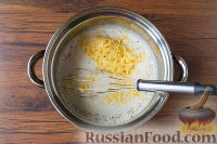 Фото приготовления рецепта: Запеченная цветная капуста с сырным соусом - шаг №9