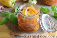 Фото к рецепту: Салат из болгарского перца и кабачков, на зиму (в мультиварке)