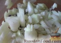 Фото приготовления рецепта: Тефтели с рисом и шпинатом в сметанном соусе - шаг №6