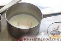 Фото приготовления рецепта: Сдобное дрожжевое тесто на молоке - шаг №2