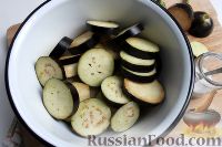 Фото приготовления рецепта: Овощной салат на зиму (без стерилизации) - шаг №3