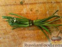 Фото приготовления рецепта: Щи из свежей капусты без картофеля - шаг №11