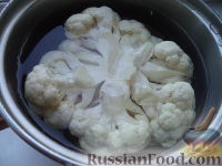 Фото приготовления рецепта: Цветная капуста в кляре - шаг №2