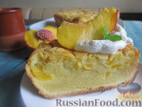 Фото приготовления рецепта: Заварной пирог «Бразильский» с персиками - шаг №11
