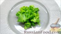 Фото приготовления рецепта: Летний салат с ежевикой и нектарином - шаг №6