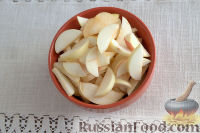 Фото приготовления рецепта: Яблоки в сладком сиропе с шафраном (на зиму) - шаг №5