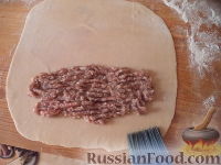 Фото приготовления рецепта: Чебуреки крымские - шаг №13