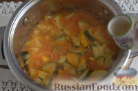 Фото приготовления рецепта: Салат «Татарская песня» из кабачков в остром маринаде - шаг №7