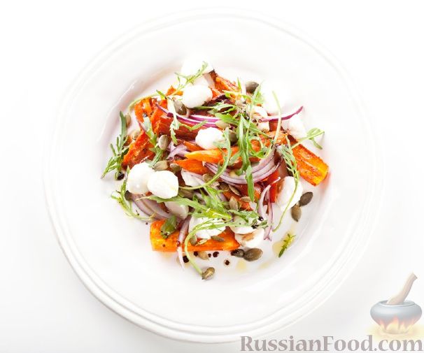Рецепт Салат с печеной морковью и моцареллой