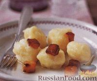 Фото к рецепту: Картофельные ньоки с жареным салом