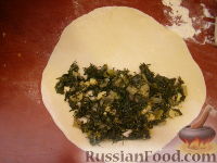 Фото приготовления рецепта: Плачинды (плацинды) с зеленью и яйцом - шаг №6