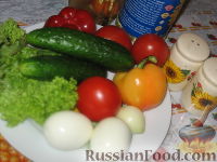 Фото приготовления рецепта: Куриные голени, фаршированные филе, шампиньонами и овощами (на сковороде) - шаг №10