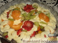 Фото к рецепту: Фруктовый салат с абрикосами