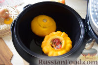 Фото приготовления рецепта: Патиссоны, фаршированные овощами (в мультиварке) - шаг №11