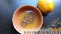 Фото приготовления рецепта: Салат из арбуза с апельсинами, под медово-коричной заправкой - шаг №3
