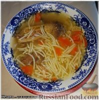 Фото приготовления рецепта: Суп из бульонных «кубиков» (суп из цесарки) - шаг №7
