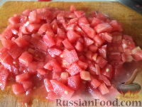 Фото приготовления рецепта: Овощное рагу с баклажанами, сладким перцем и картофелем - шаг №5