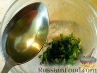 Фото приготовления рецепта: Отварные баклажаны с сыром и чесночным соусом - шаг №5