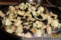 Фото приготовления рецепта: Закуска из баклажанов (на зиму) - шаг №3