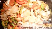 Фото приготовления рецепта: Соте из овощей с морепродуктами - шаг №11