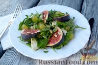 Фото приготовления рецепта: Салат с инжиром и моцареллой - шаг №8