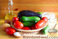 Фото приготовления рецепта: Салат из огурцов и баклажанов в томатном соусе (на зиму) - шаг №1