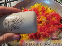 Фото приготовления рецепта: Патиссоны, фаршированные индейкой и овощами - шаг №7