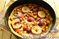 Фото приготовления рецепта: Пирог с персиками - шаг №10